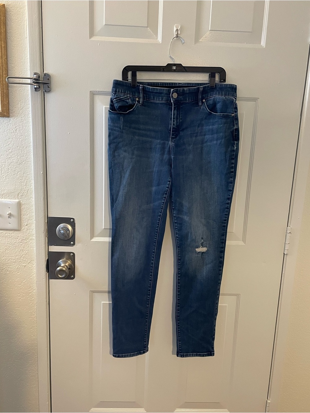Chico's Dark Blue Skinny Stretch Jeans